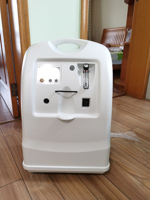 95.6٪ 10L مولد أكسجين محمول Guangdong Medical Oxygen Generator