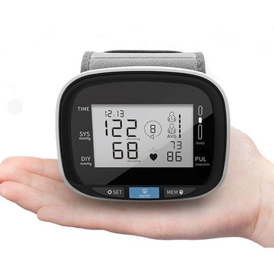ISO13485 21.5 سم جهاز قياس ضغط الدم عن طريق المعصم مع مقياس التأكسج النبضي